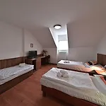 호텔 Hotel Kacov Kácov