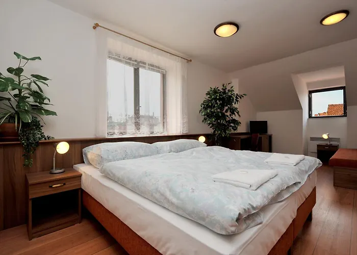 Hotel Kácov Szálloda 3*